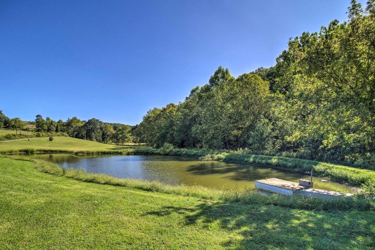 Rogersville Barn Apartment On 27 Acres With Pond! Екстериор снимка