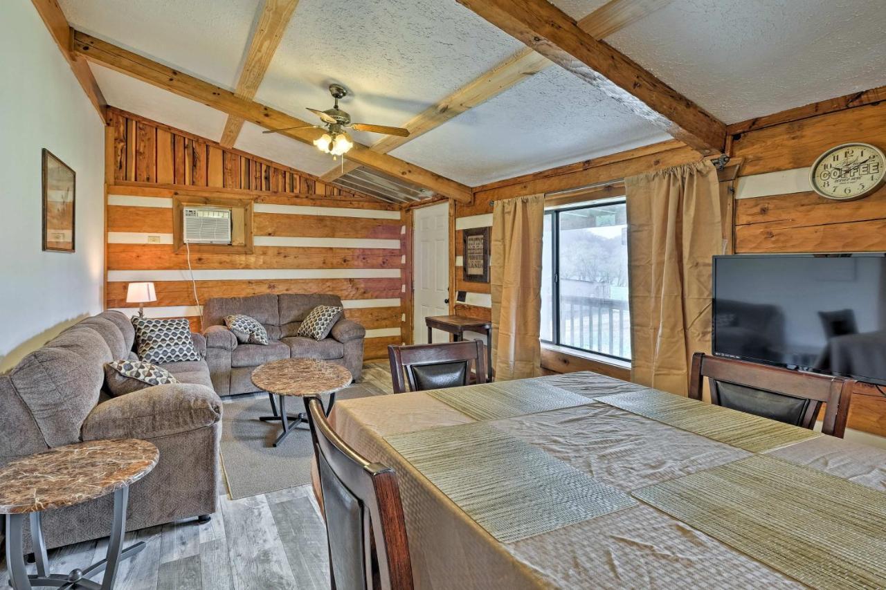 Rogersville Barn Apartment On 27 Acres With Pond! Екстериор снимка