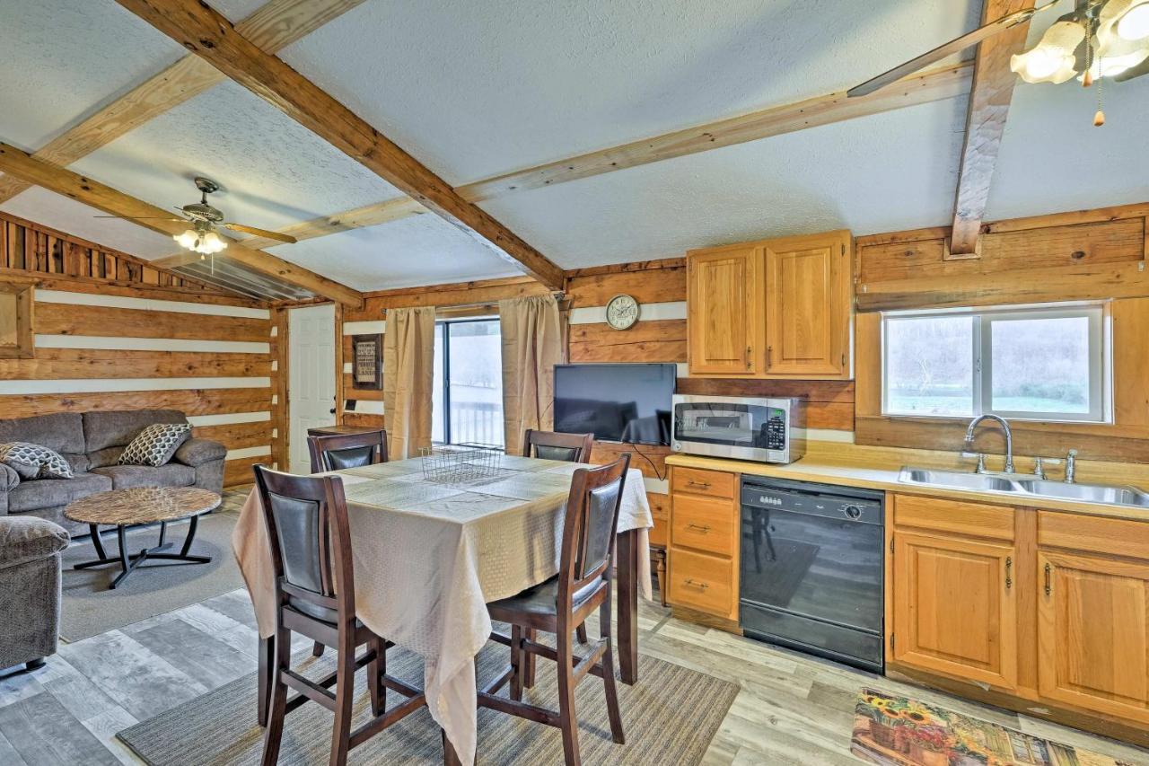 Rogersville Barn Apartment On 27 Acres With Pond! Екстериор снимка