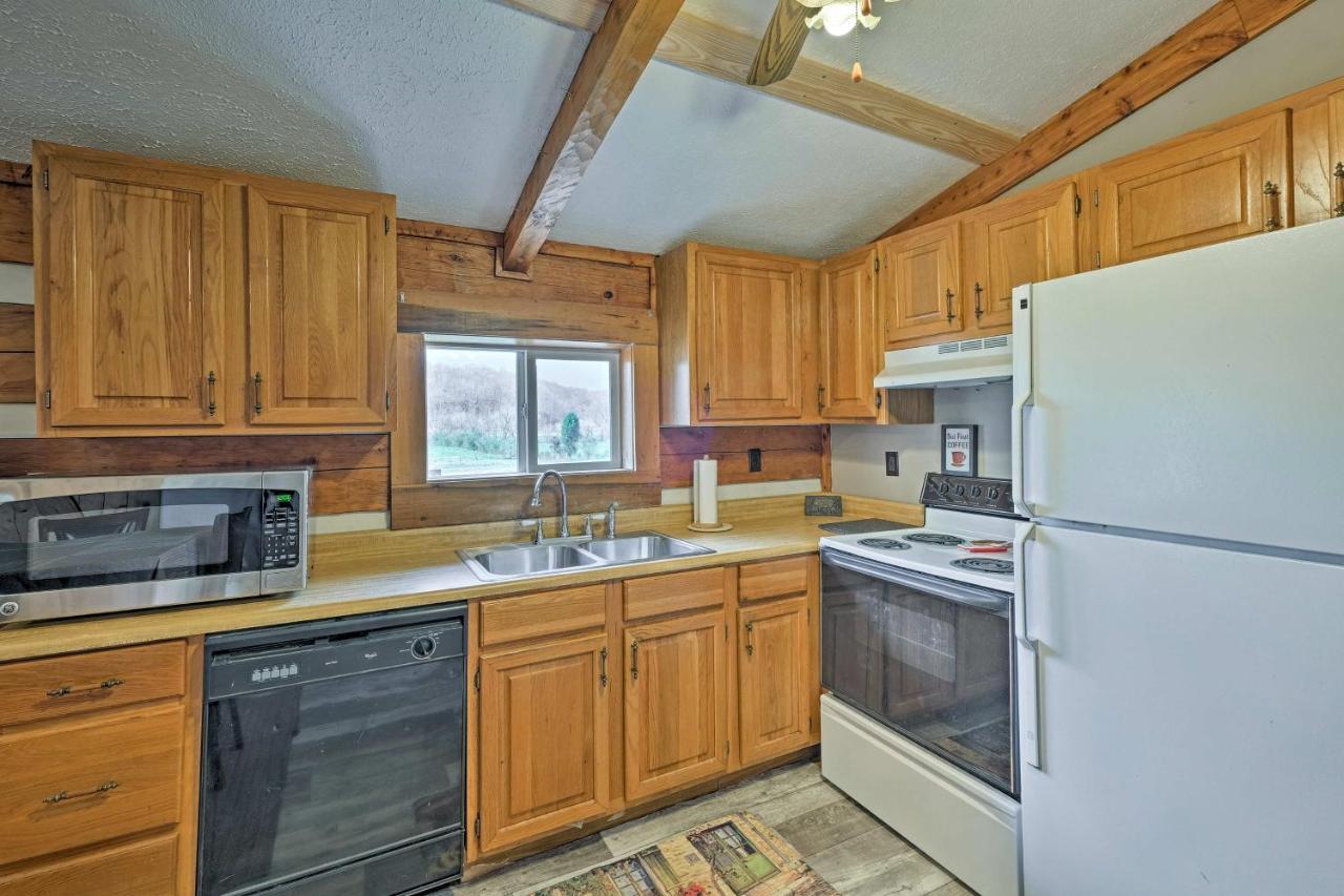 Rogersville Barn Apartment On 27 Acres With Pond! Екстериор снимка