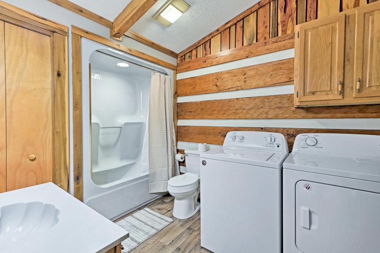 Rogersville Barn Apartment On 27 Acres With Pond! Екстериор снимка